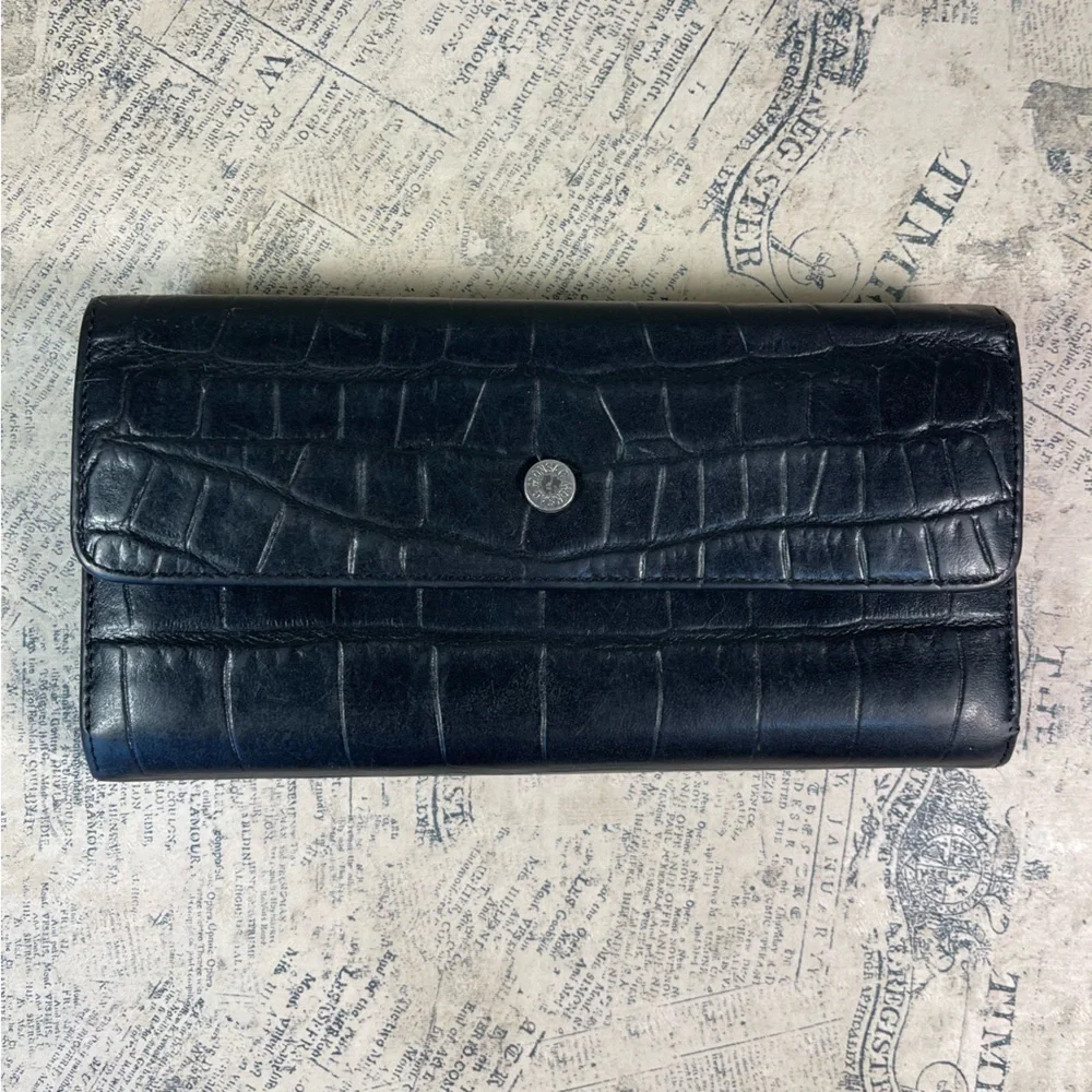 Monsac trifold croc embossed leather wallet